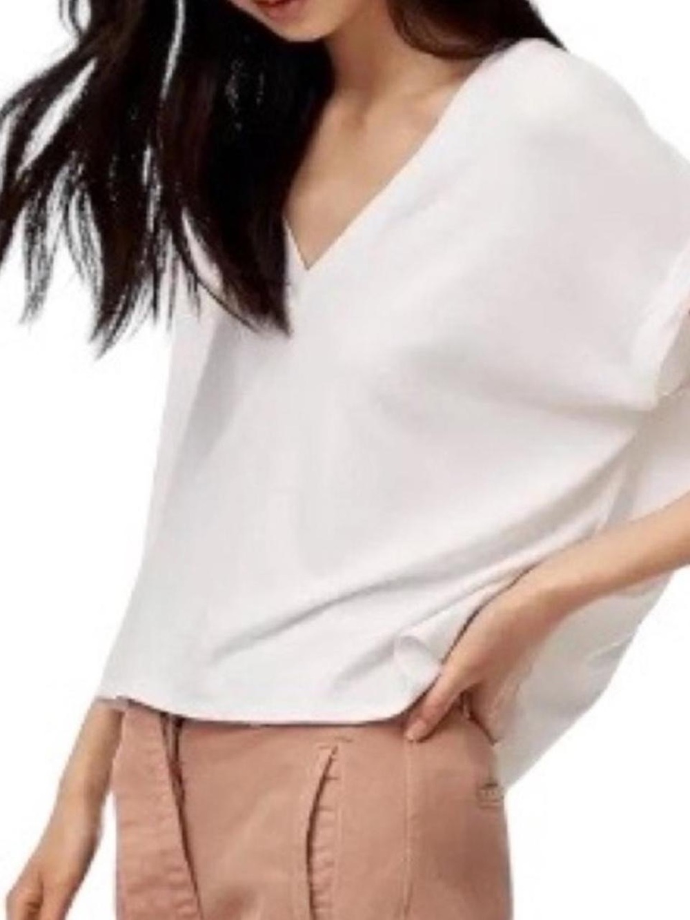 Wilfred Free — V-Neck Relaxed Boxy Cropped Tee